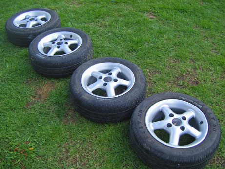 Rubber tyres